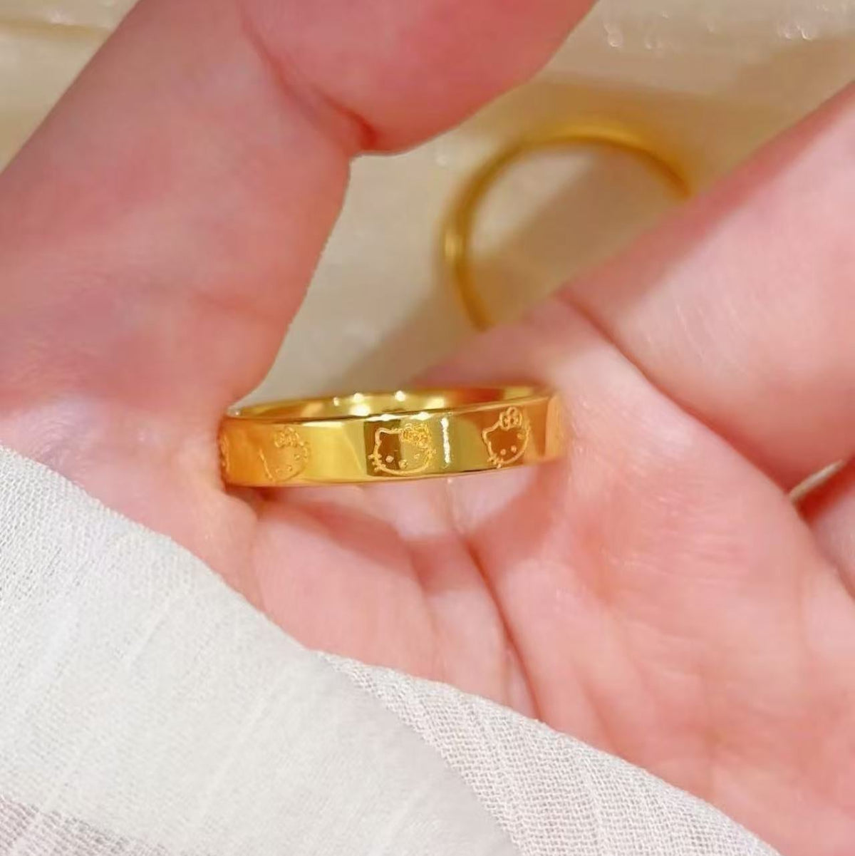 Golden Kitty Ring