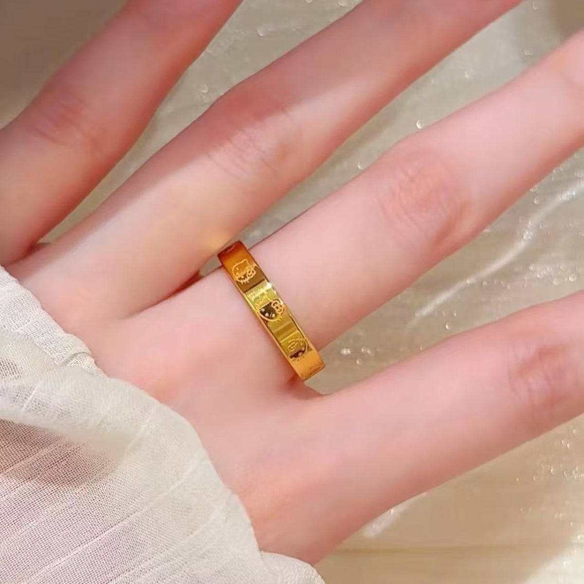 Golden Kitty Ring