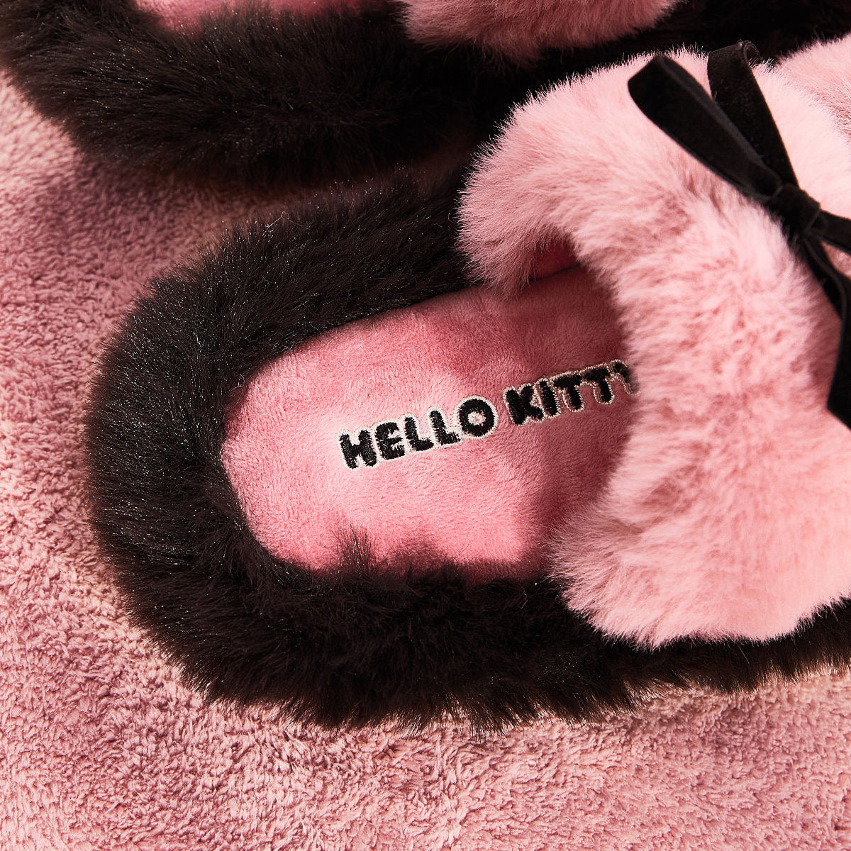 Hello Kitty Enchanted Bow Slippers