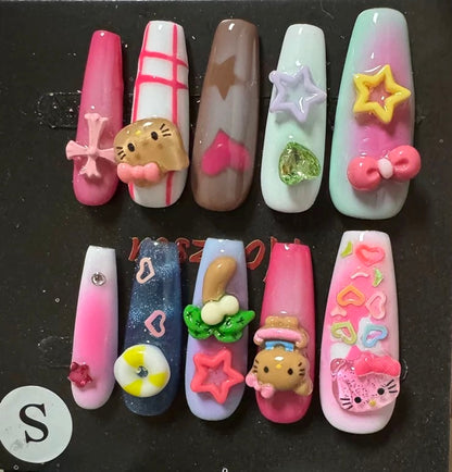 Hello Kitty Hawaii Beach Holiday Press-On Nail Set